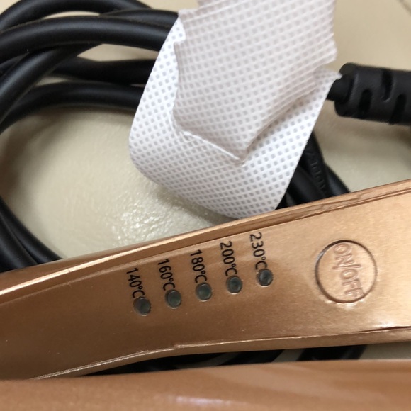 Hair curling wand, EUC - Picture 7 of 11